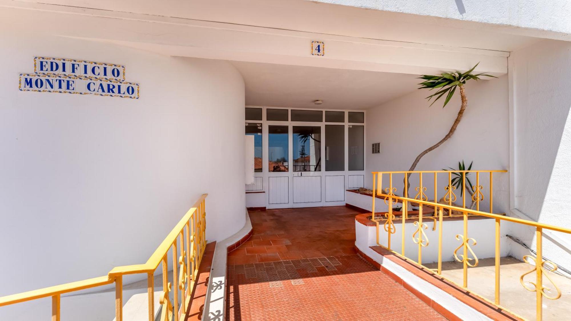 Typical T2 In Albufeira W/ Balcony By Lovelystay Экстерьер фото